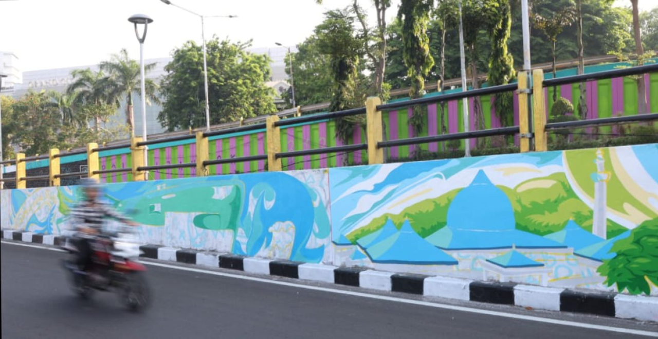 Pemkot meminta masyarakat berhenti melakukan aksi vandalisme yang merusak ruang publik, khususnya mencoret-coret dinding bangunan dan fasilitas umum.