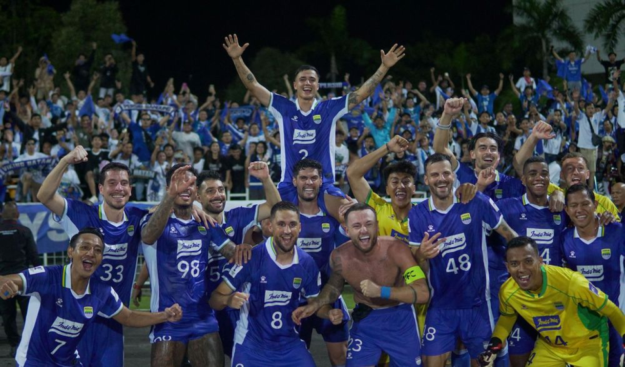 PERSIB Bandung menorehkan kemenangan dramatis 3-2 atas tuan rumah Selangor FC dalam lanjutan Grup G AFC Champions League Two 2025/26 di Stadion MBPJ Petaling Jaya, Kamis malam (6/11).