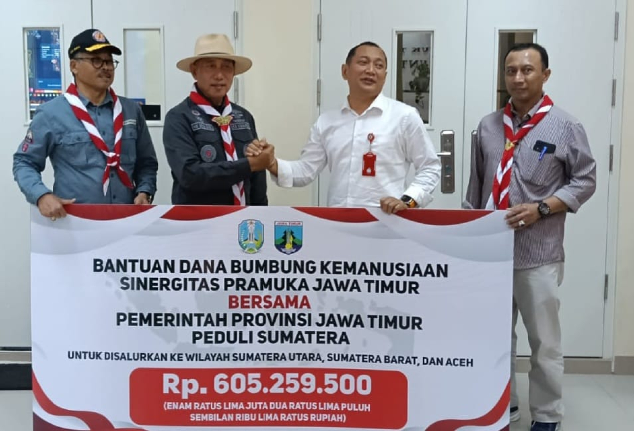 Pramuka Jatim Salurkan Rp605 Juta Dana Bumbung Kemanusiaan untuk Sumatra dan Aceh