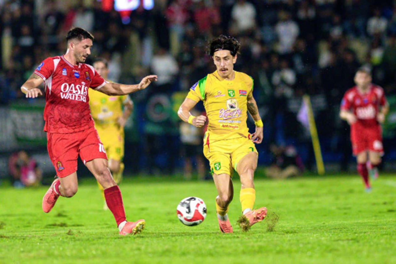 Dipermalukan di Jepara! Persebaya Tersungkur, Persijap Hancurkan Asa Bajol Ijo 3-1