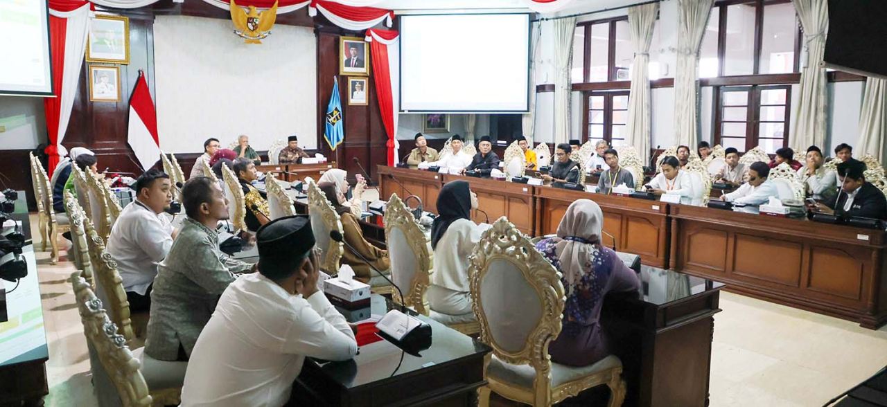 Pemkot Surabaya Gandeng LAZ Optimalkan Penyaluran Zakat untuk Pengentasan Kemiskinan