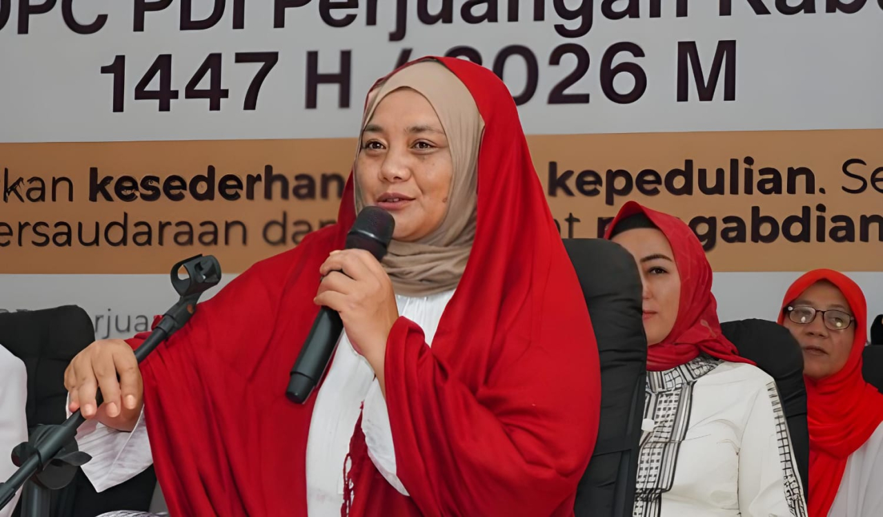 Ketua DPC PDI Perjuangan Magetan Diana AV Sasa
