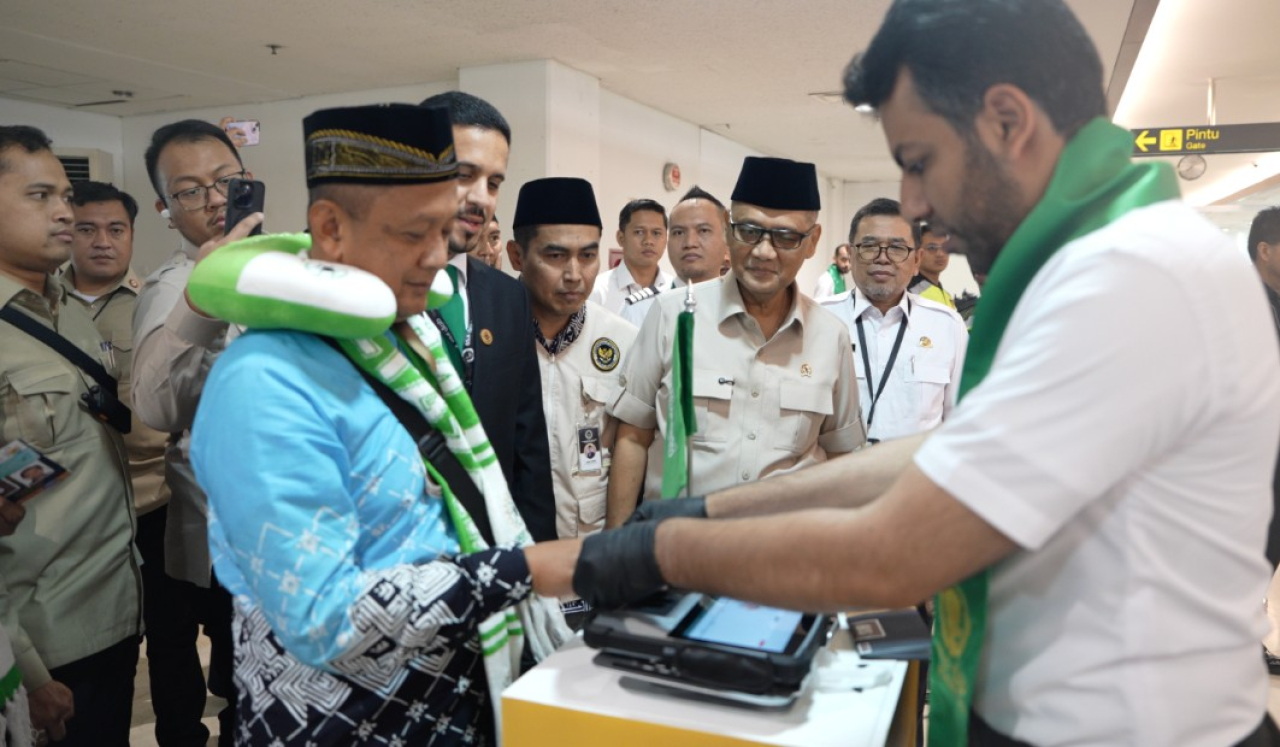 Menhaj Tinjau Layanan Makkah Route di Juanda, Tekankan Efisiensi dan Kenyamanan Jemaah