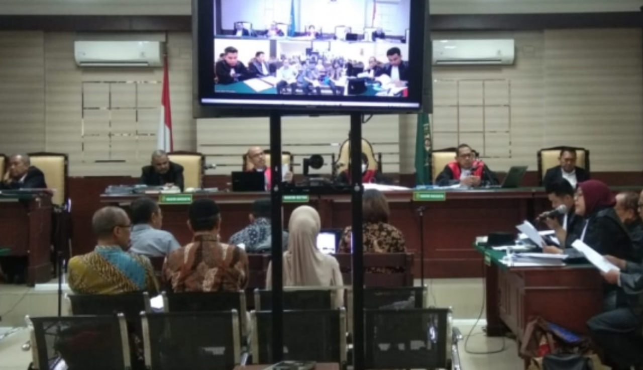 Sidang Dugaan Korupsi Pengerukan Kolam Tanjung Perak, Kuasa Hukum Serang Dakwaan Jaksa