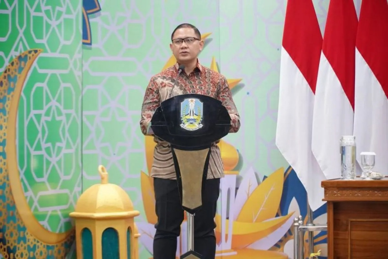 Kepala Dinas Pendidikan Jawa Timur Aries Agung Paewai