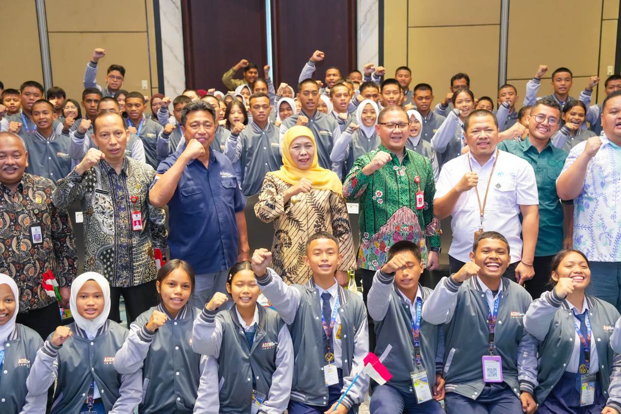 Khofifah Sambut 120 Murid ADEM Repatriasi, Perkuat Pendidikan dan Nasionalisme