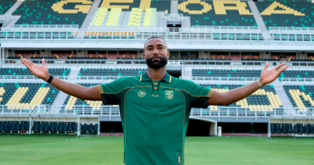 Yuran Fernandes resmi menjadi pemain anyar Persebaya. (Persebaya)