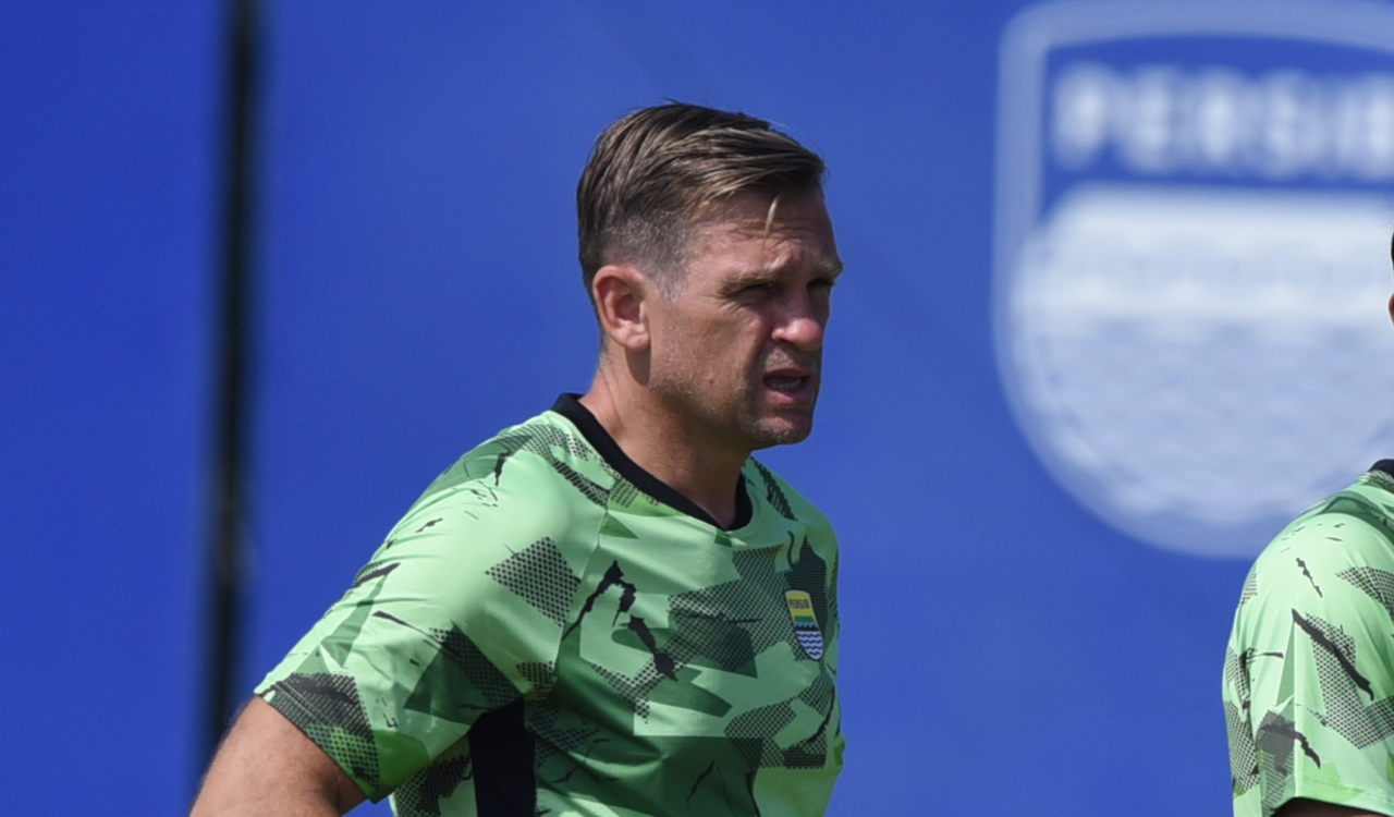 Pelatih PERSIB Igor Tolic