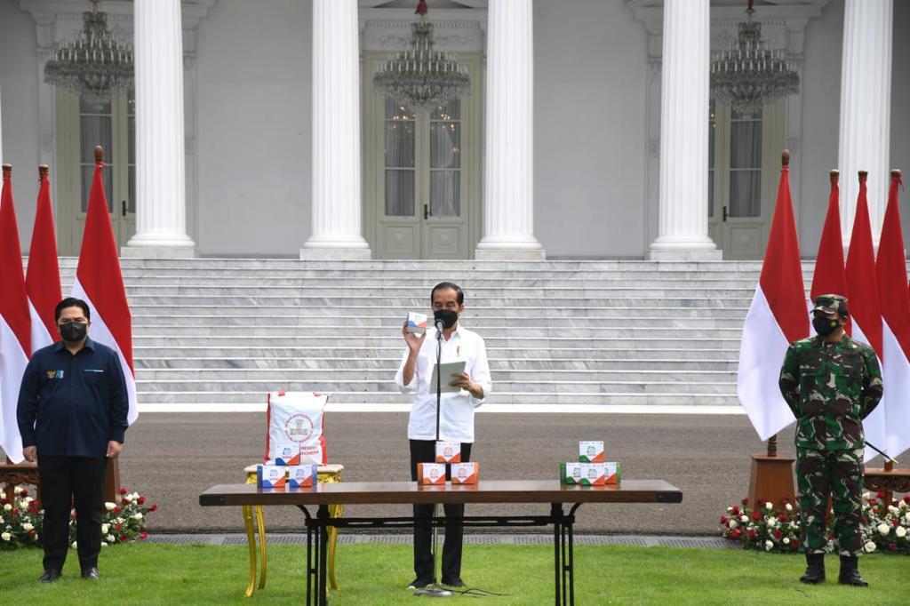 Ada tiga jenis paket obat isolasi mandiri yang dibagikan oleh Presiden, masing-masing untuk tujuh hari. ist
