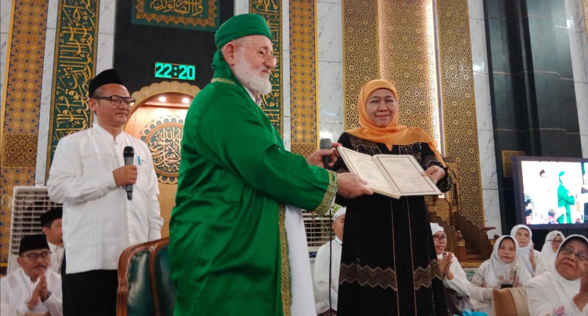 Syekh Muhammad Fadhil Al Jailani Kembali Memimpin Kajian Tafsir Al Jailani di Masjid Nasional Al Akbar Surabaya