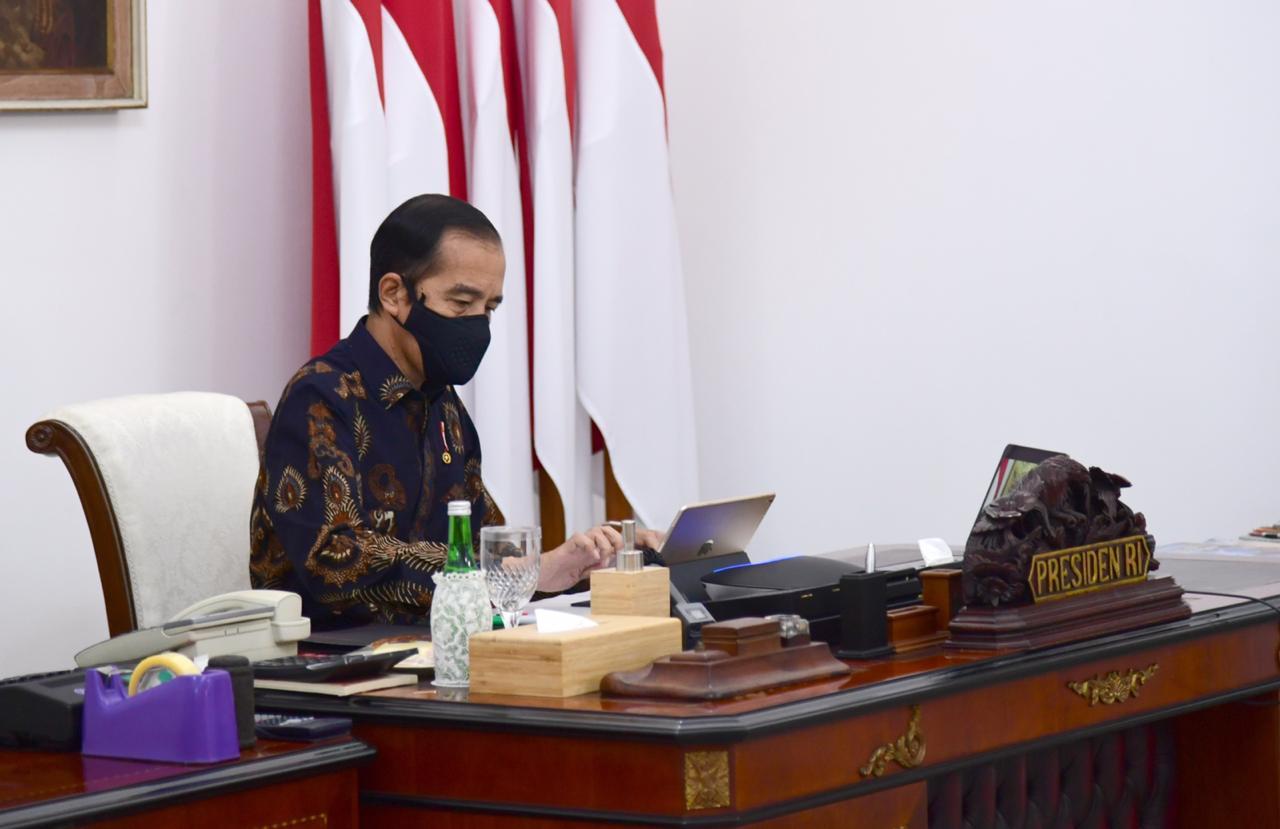 Presiden Jokowi di Istana Merdeka, Senin (12/10). ist