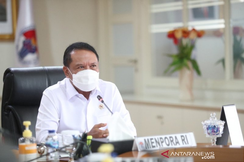 Menteri Pemuda dan Olahraga Zainudin Amali saat mengikuti rapat kerja virtual dengan Komisi X DPR RI di Jakarta, Kamis (14/1/2021). (ANTARA/HO-Kemenpora)
