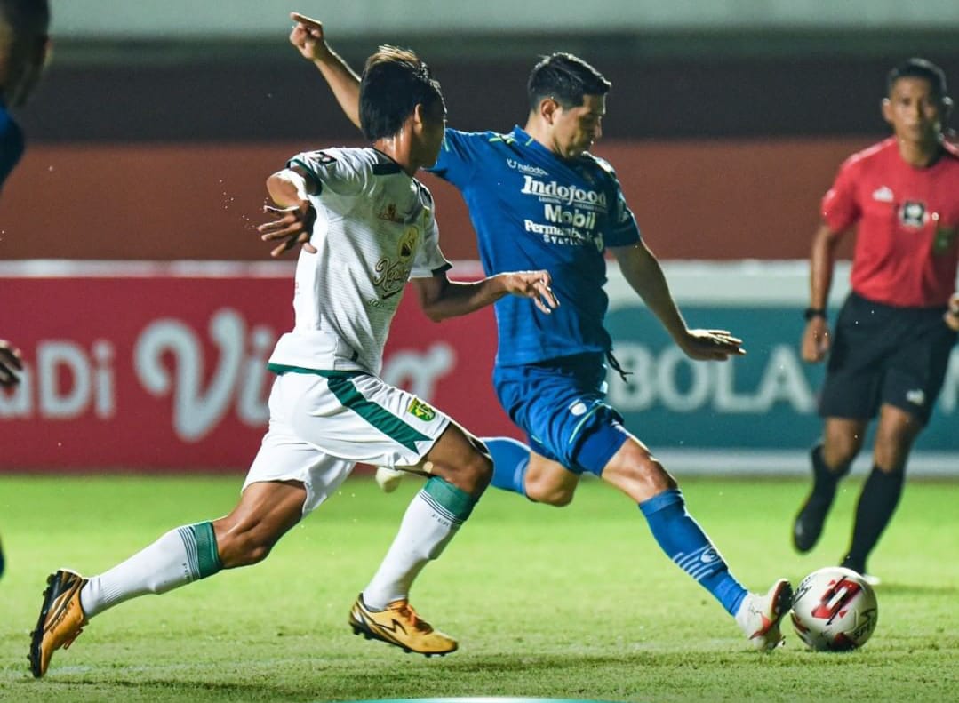 Tekuk Persebaya 3-2, Persib Bandung Lolos ke Semifinal