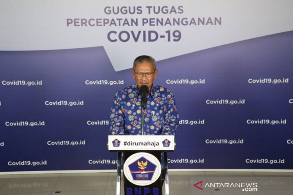 Juru Bicara Pemerintah untuk Penanganan COVID-19 Achmad Yurianto saat konferensi pers Gugus Tugas Percepatan Penanganan COVID-19 di Graha BNPB, Jakarta,Graha BNPB. ANTARA/HO-Gugus Tugas Covid-19/pri.