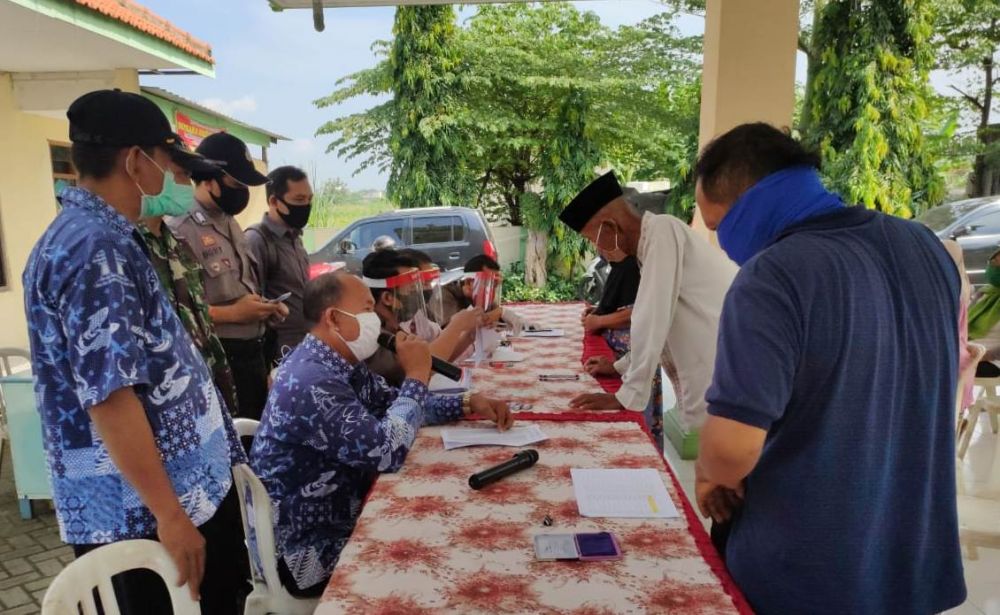 105 KK Bringkang Sumringah karena BLT Cair