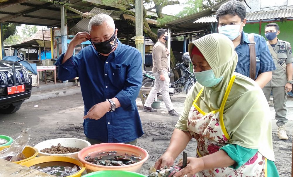Bupati Bantul Suharsono tinjau lokasi wisata Parangtritis (Foto:HMP/Daru)