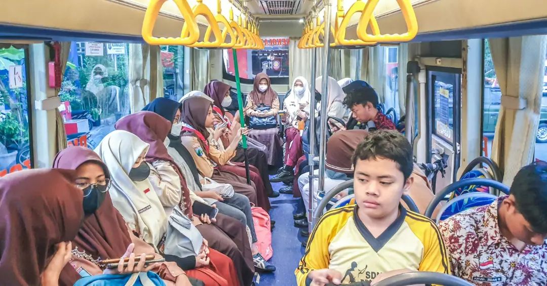 Surabaya telah melayani ribuan siswa dalam setiap bulannya