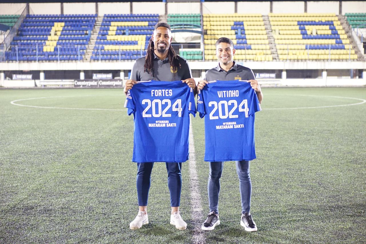 PSIS Semarang resmi memperpanjang kontrak dua pemain asingnya yakni Carlos Fortes dan Victor Guilherme 