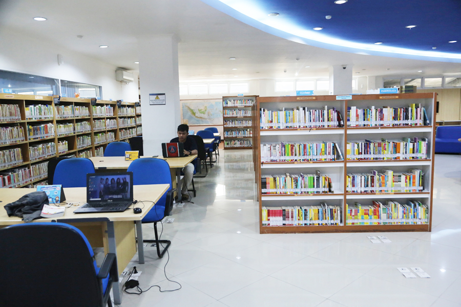 Jumlah Kunjungan ke Perpustakaan Umum Surabaya Capai 52 Ribu Orang per Bulan