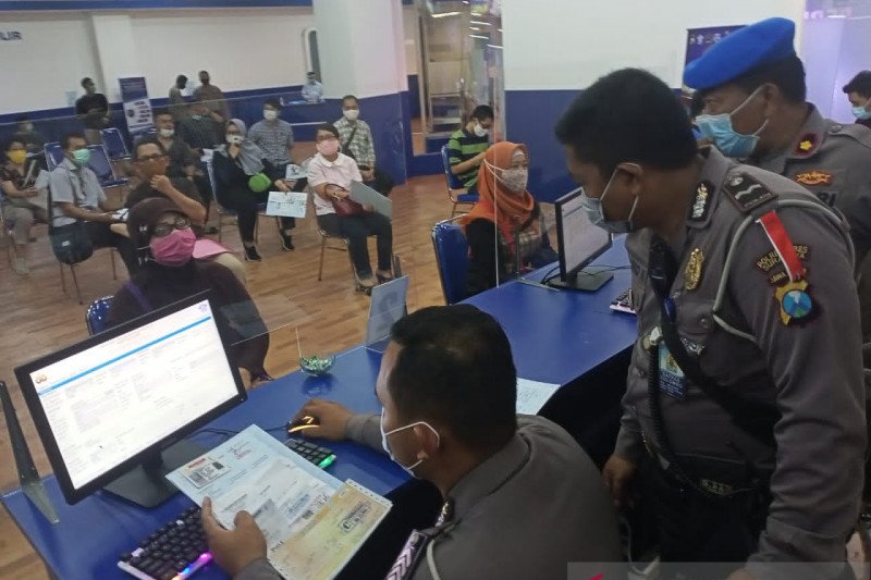 Polrestabes Surabaya Buka Gerai ke-5 Pelayanan SIM di Golden City Mall