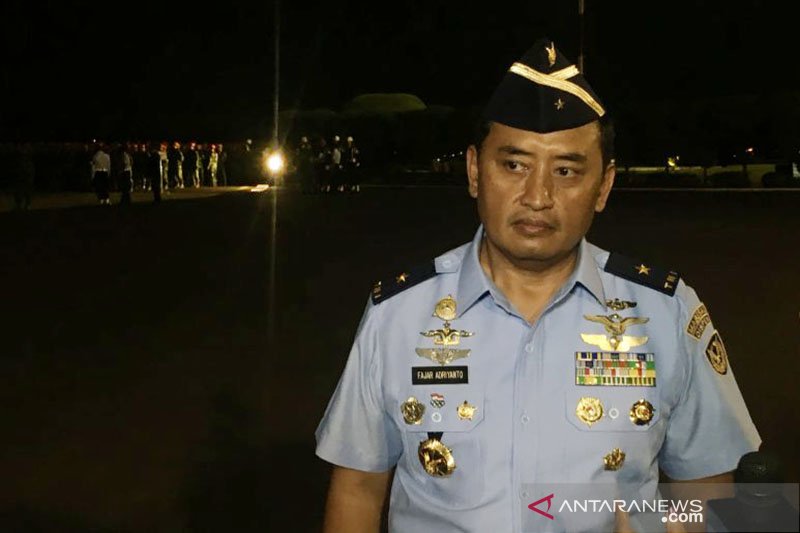 Kepala Dinas Penerangan Angkatan Udara, Marsekal Pertama TNI Fajar Adriyanto di Landasan Udara Halim Perdanakusuma Jakarta, Sabtu (1/6/2019). ANTARA/ Abdu Faisal/aa (ANTARAnews/ Abdu Faisal)
