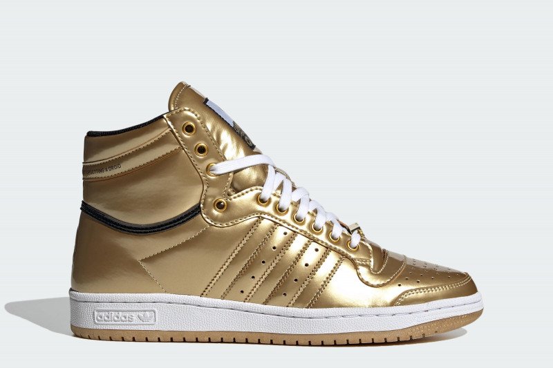 Sepatu kolaborasi Adidas dan Star Wars (ANTARA/HO-Lazada)