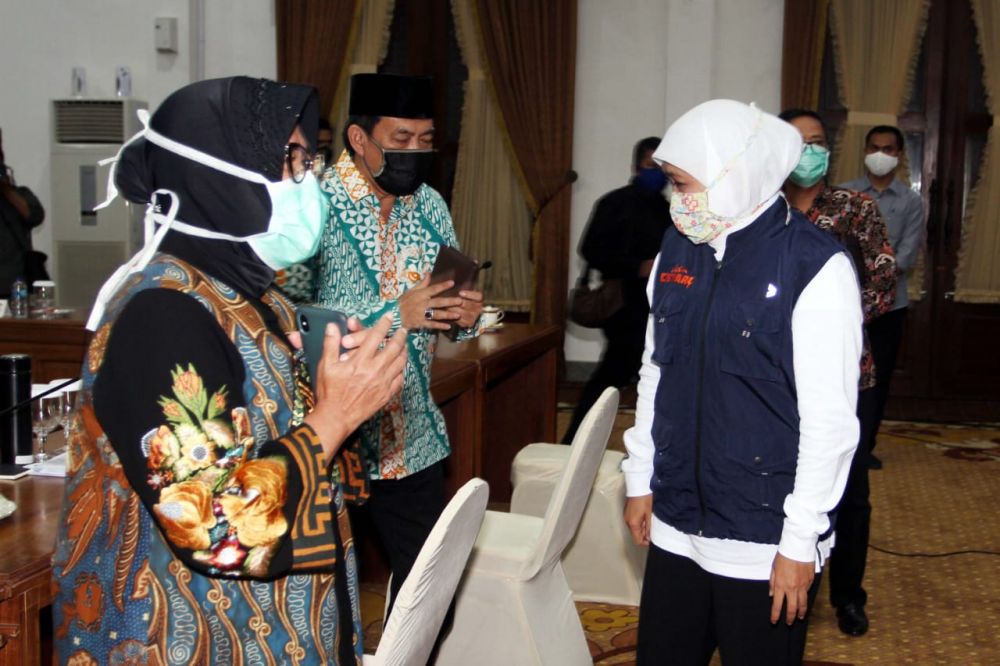 Walikota Surabaya Tri Risma di Gedung Negara Grahadi (Foto: HMP/Prasetyo)
