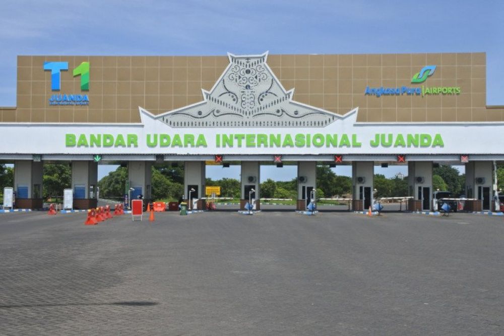 Bandara Juanda Alihkan Penerbangan Domistik ke Terminal I