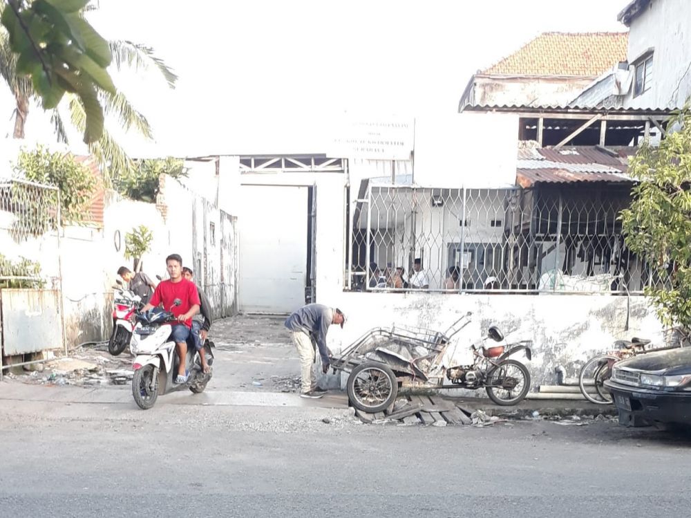 Lokasi penangkapan terduga teroris di Surabaya (Foto: HMP/Riski)