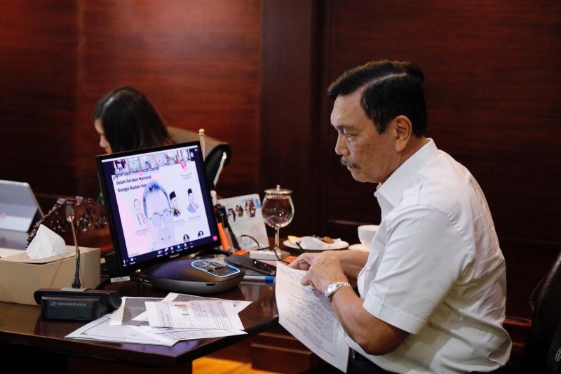 Menko Kemaritiman dan Investasi Luhut Binsar Pandjaitan. (ANTARA/HO Kemenko Kemaritiman dan Investasi)