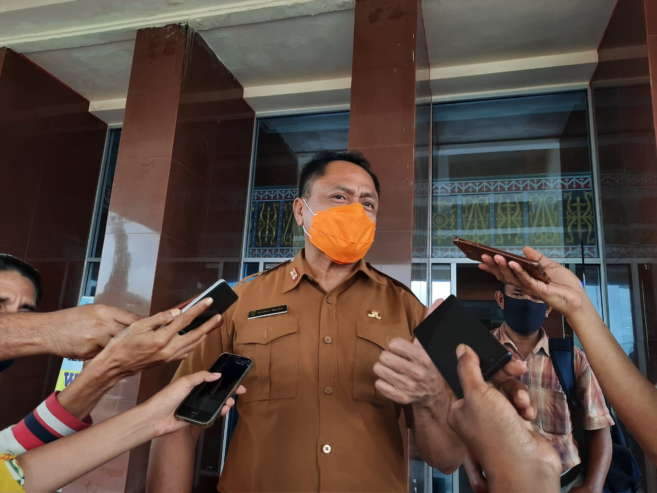 Ketua Gugus Tugas Percepatan Penanganan Covid 19 Provinsi Maluku Kasrul Selang. (FOTO: HMP/boy)