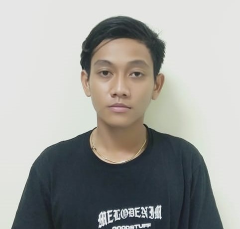 Seorang pengedar jaringan Krian Saat di Mapolresta Sidoarjo. (FOTO: HMP/lis)