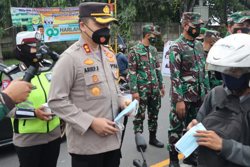Kapolres Gresik, AKBP Arief Fitrianto (ANTARA/HO.Polres Gresik/AM)


