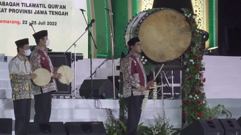 Wakil Gubernur Jateng Taj Yasin Maimoen saat membuka MTQ XXIX Jawa Tengah