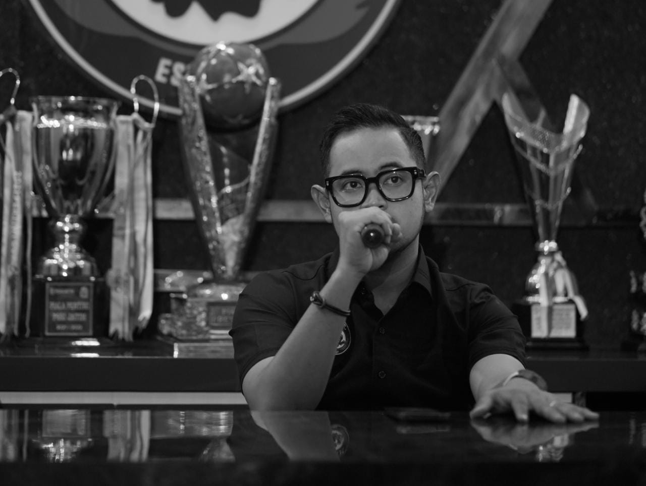 Gilang Widya Pramana menyampaikan keputusan mengejutkan pada Sabtu (29/10/2022) dengan menyatakan istirahat dari dunia sepak bola. 