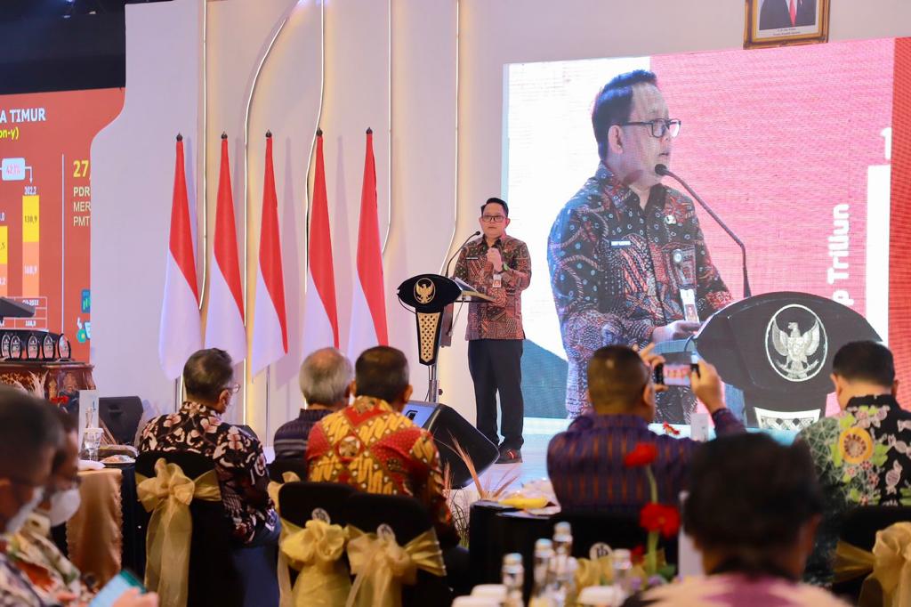 Sekretaris Daerah Provinsi Jawa Timur Adhy Karyono saat menghadiri Pertemuan Tahunan Bank Indonesia (PTBI) Jawa Timur Tahun 2022 yang digelar di Kantor Perwakilan BI Jatim Surabaya pada Rabu (30/11)