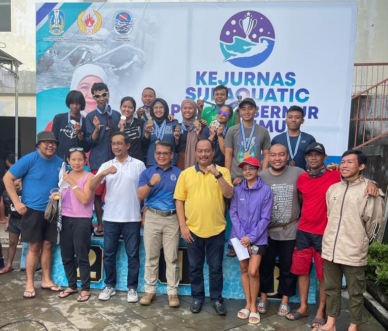 Kabupaten Badung, Bali, keluar sebagai juara umum Kejurnas Finswimming Piala Gubernur Jawa Timur (Jatim) 2022, di Kolam Renang Saigon, Pasuruan, 1 – 4 Desember 2022.