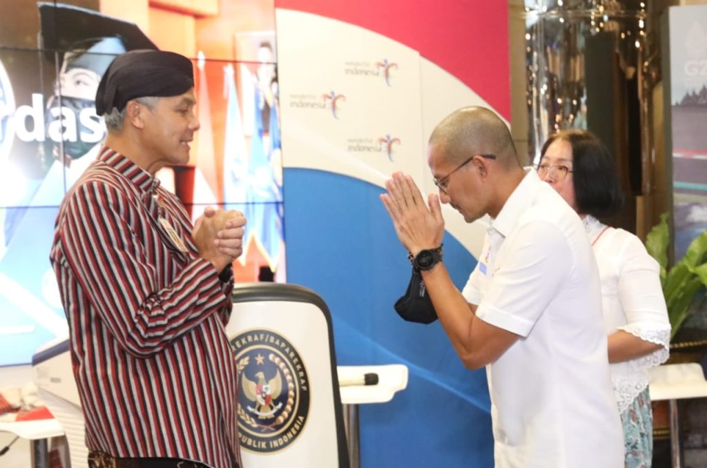 Gubernur Jateng Ganjar Pranowo menyerukan “Ayo Piknik Dalam Negeri”, seusai menjadi pembicara Launching 100 Paket Wisata Nusantara di Kementerian Pariwisata dan Ekonomi Kreatif Jakarta, Senin (5/12/2022).