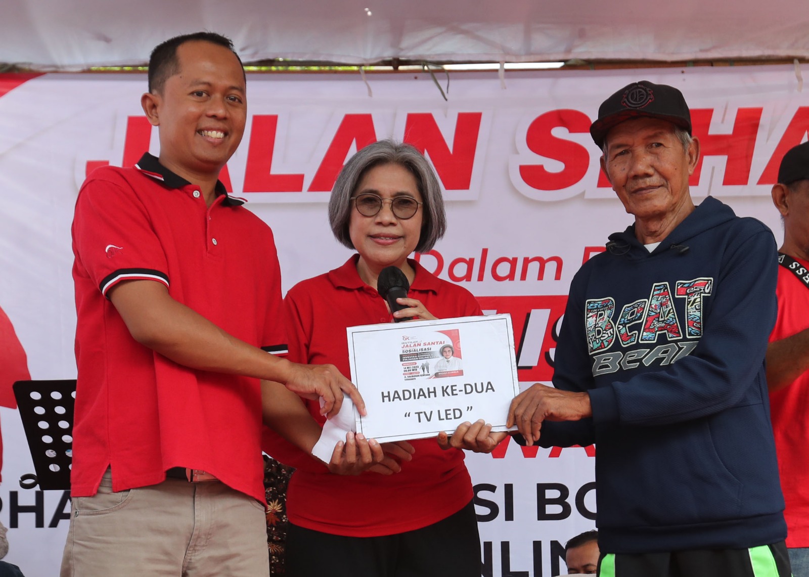 Sapa Warga Kalibokor, Indah Kurnia Ingatkan Warga Waspadai Investasi Bodong dan Pinjaman Online