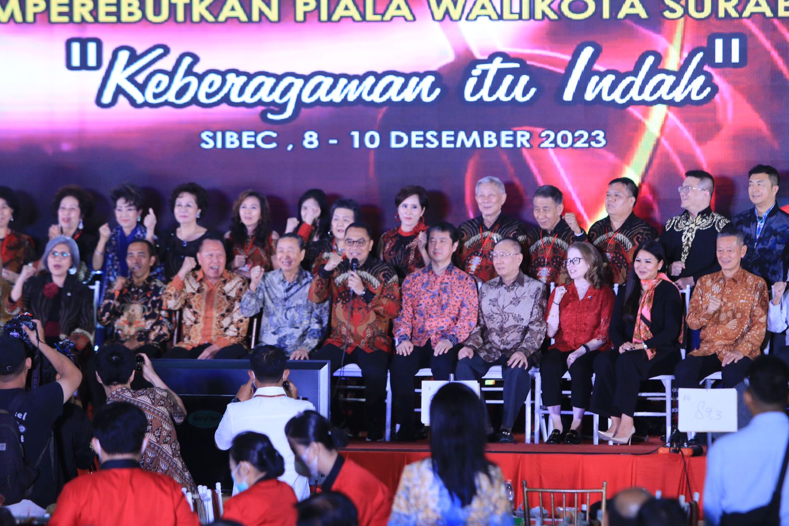 Indah Kurnia Sukses Gelar Pop Singer Mandarin