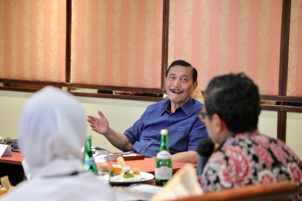 Menteri Koordinator Bidang Kemaritiman dan Investasi (Menko Marves) Luhut B. Pandjaitan saat Rapat Koordinasi (Rakor) panitian penyelenggaraan 10th WWF 2024 di Bali, Jumat (12/1/2024) 