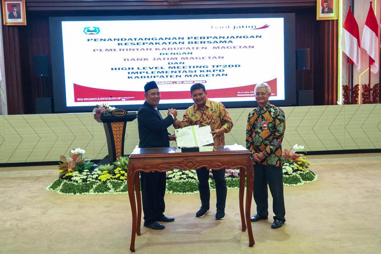 penandatanganan dilakukan oleh SEVP Korporasi, Sindikasi, dan Kelembagaan bankjatim Koerniawan Prijambodo dan Pj. Bupati Magetan Hergunadi.