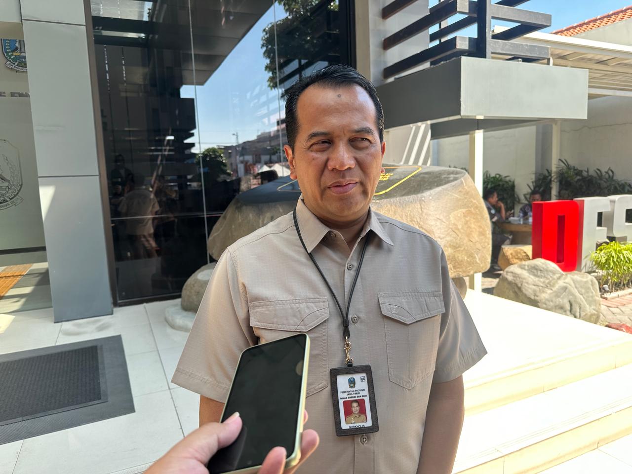 Pj Gubernur Jatim dan DPRD Jatim Tandatangani Tiga Perda Strategis