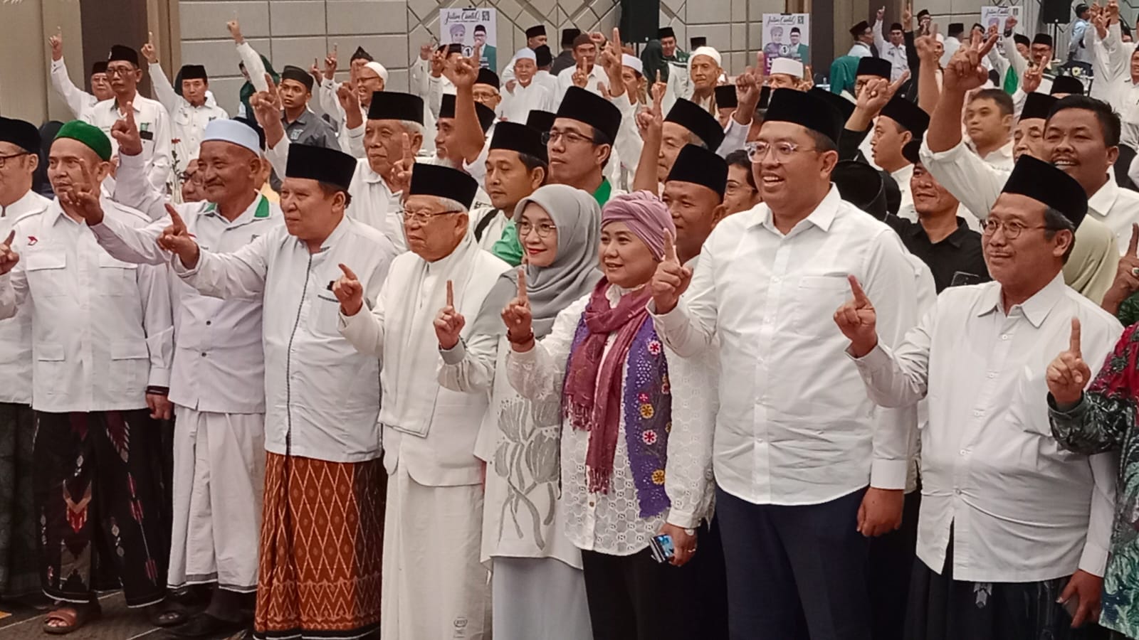 Dalam kunjungan politik ini, Ma'ruf melakukan konsolidasi untuk mendukung pemenangan pasangan calon Luluk- Lukman. 
