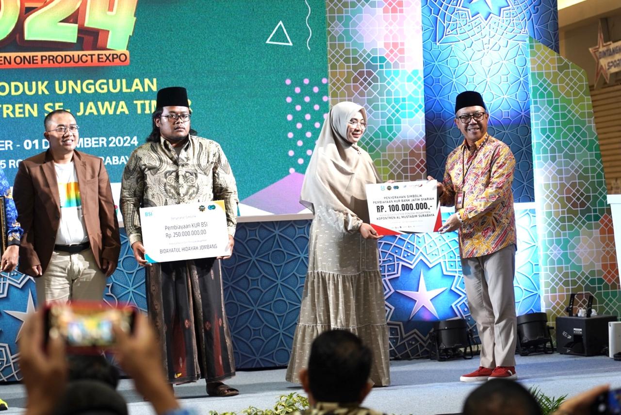 Bank Pembangunan Daerah Jawa Timur Tbk (bankjatim) terus mendukung perkembangan ekonomi syariah di Jawa Timur.