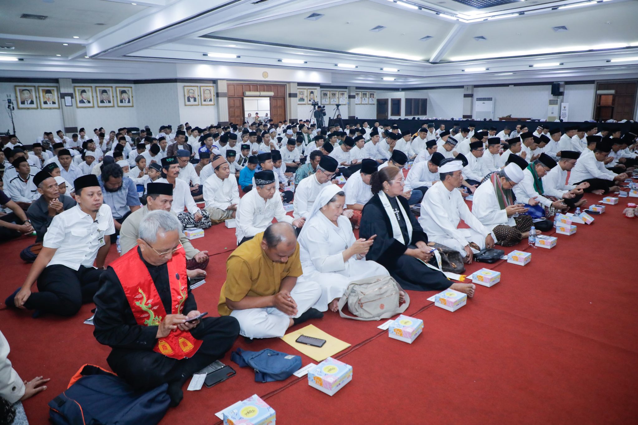 Jawa Tengah Menyongsong 2025 dengan Istighosah dan Doa Bersama Lintas Agama