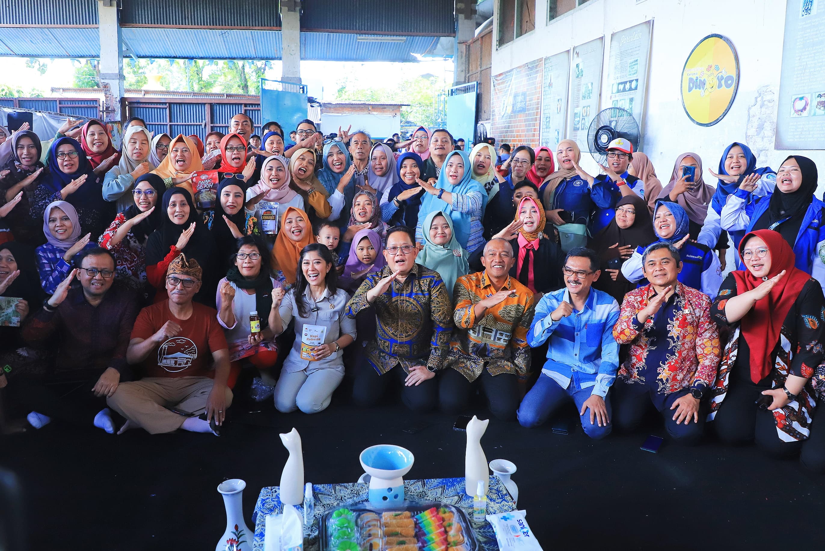 Literasi Digital UMKM Keramik di Malang: Sinergi Pemprov Jatim dan Kementerian Komdigi