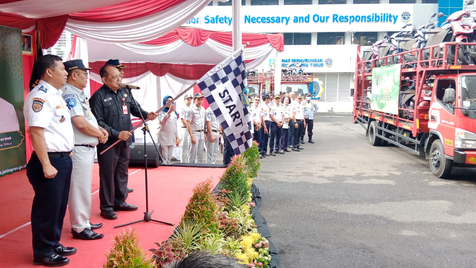 Pemprov Jatim Berangkatkan 143 Motor Pemudik, Upaya Kurangi Risiko Kecelakaan di Jalan Raya