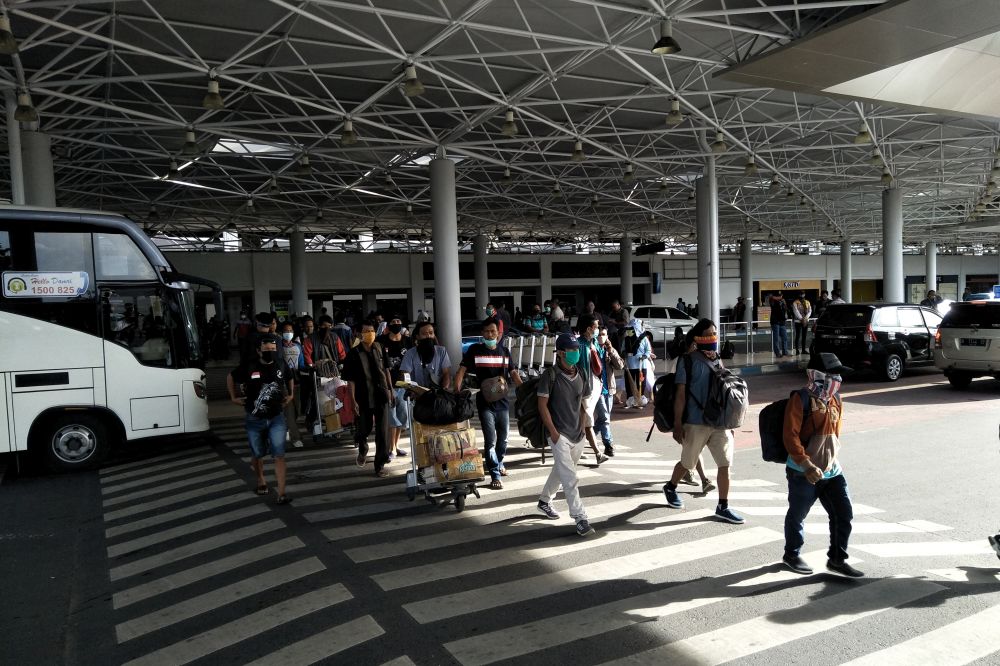 Suasana terminal kedatangan  Bandara Juanda. ( foto : Zul/hmp) 