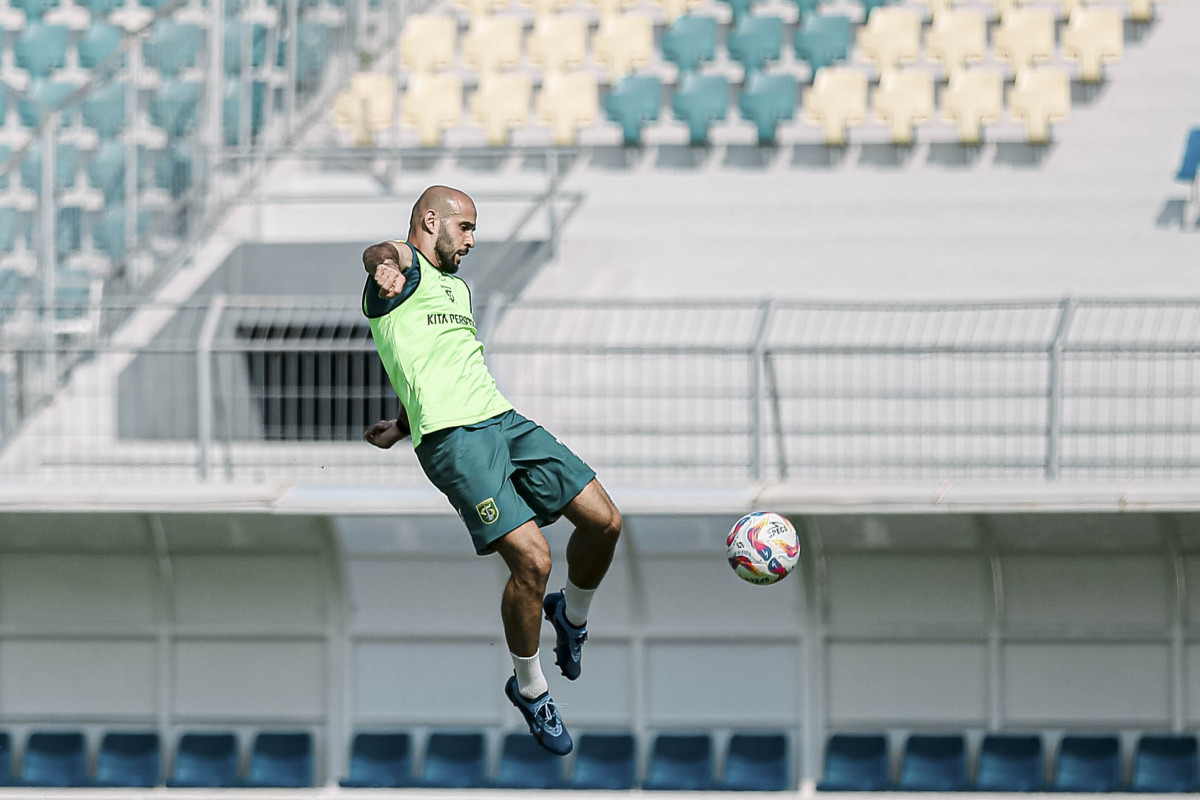 Muhammed Rashid dalam sesi latihan game. (Persebaya)